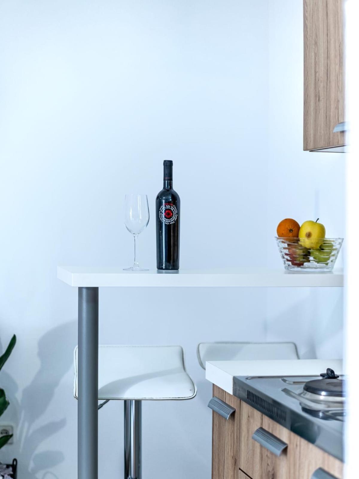 Apartmani Vinko 비빈제 외부 사진